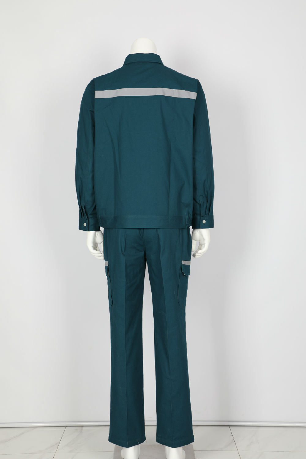 國家電網(wǎng)定制工作服（背面）-工服美設(shè)計