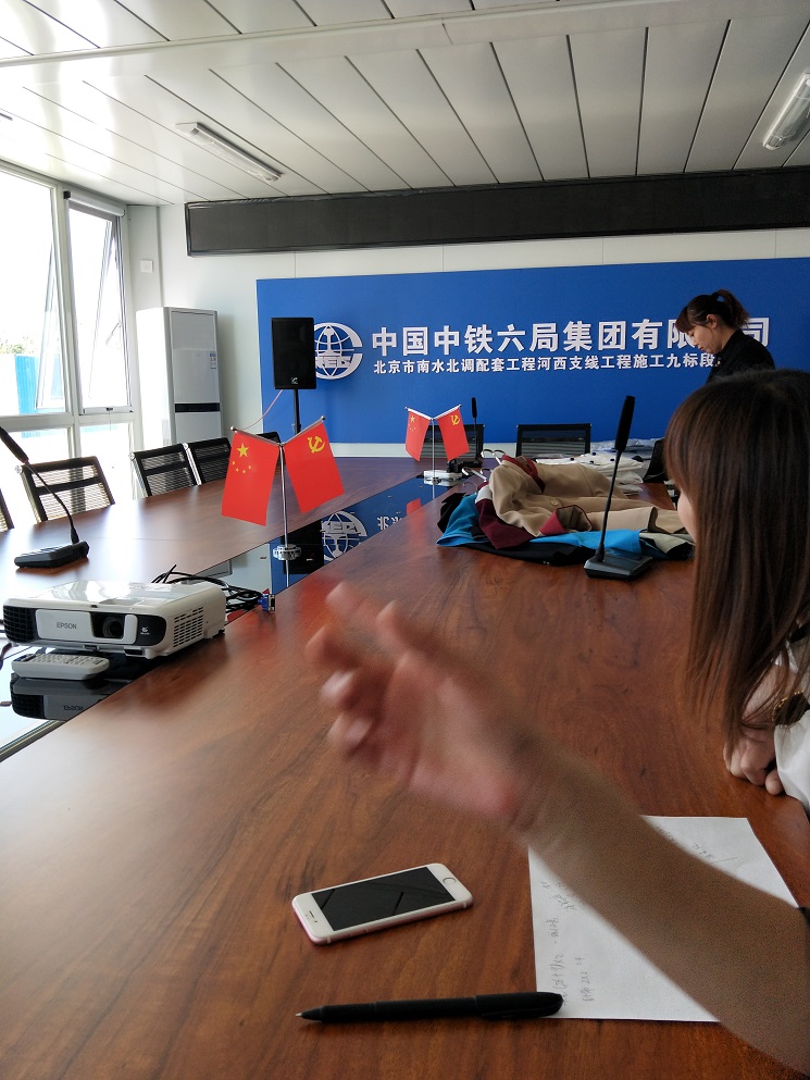 工作服職業(yè)裝量身定制就絕對(duì)的好嗎？那您就錯(cuò)了